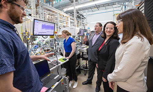 Visitors check out the ESIF lab