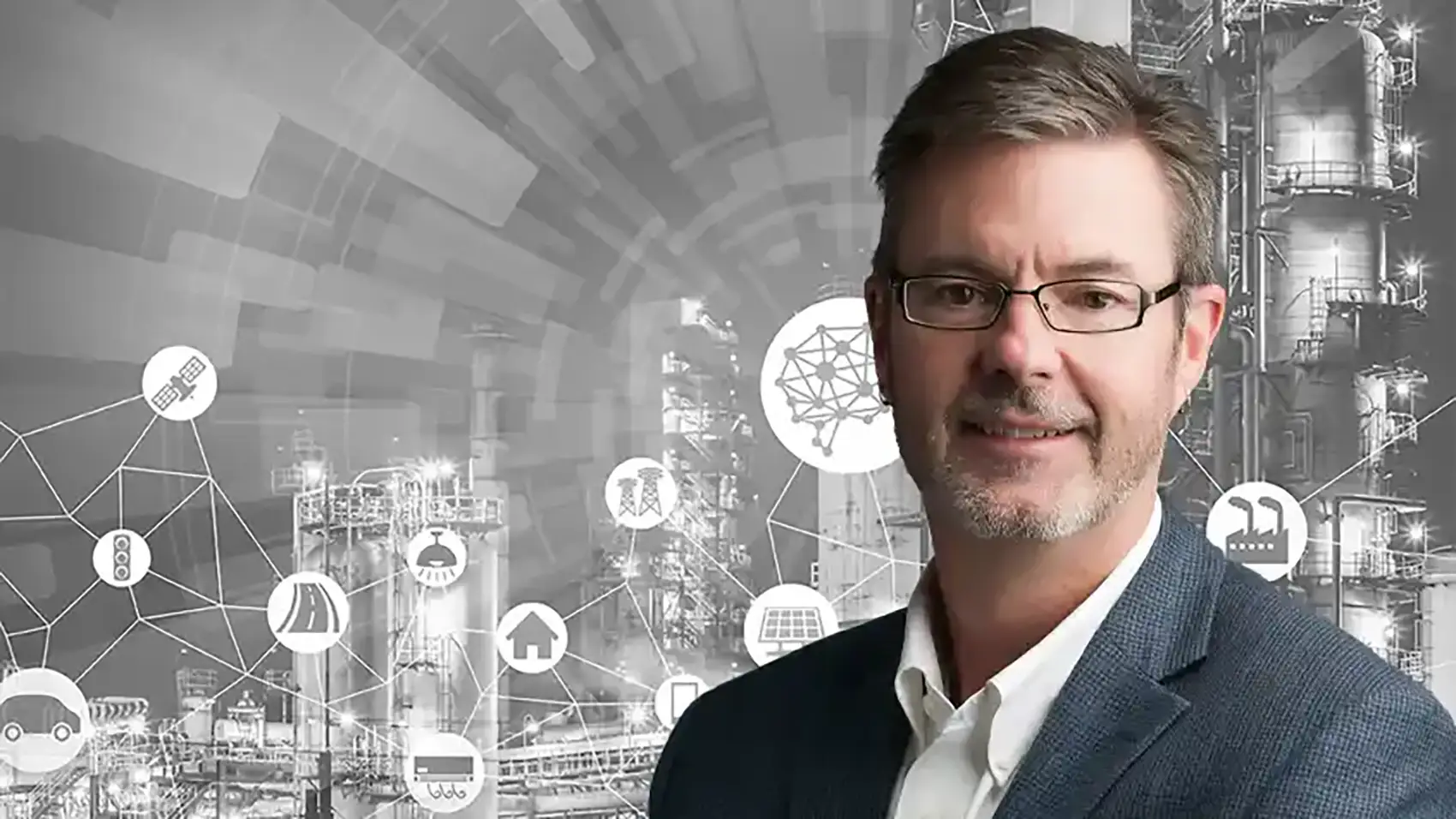 20260824-q-and-a-with-steve-hammond-ai-data-center-challenges-and-nlr-solutions-masterminds Portrait of Steve Hammond with a manufacturing graphic.