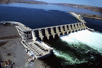20240731-newsletter-dam Photo of a hydropower facility